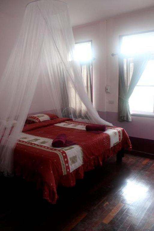 Kikie'S House Hostel Chiang Mai Phòng bức ảnh