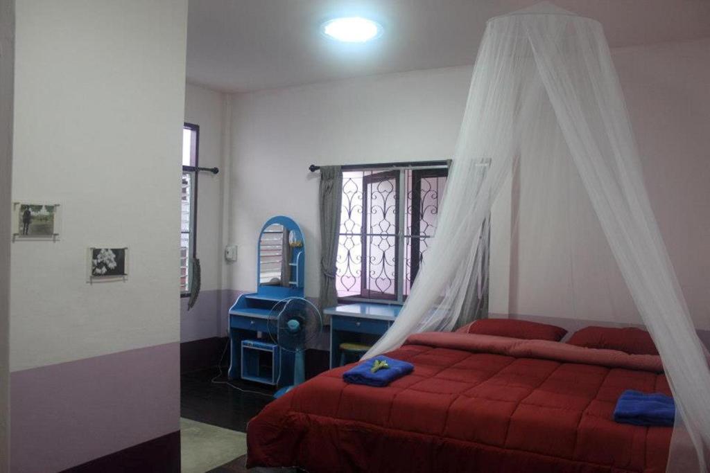 Kikie'S House Hostel Chiang Mai Phòng bức ảnh